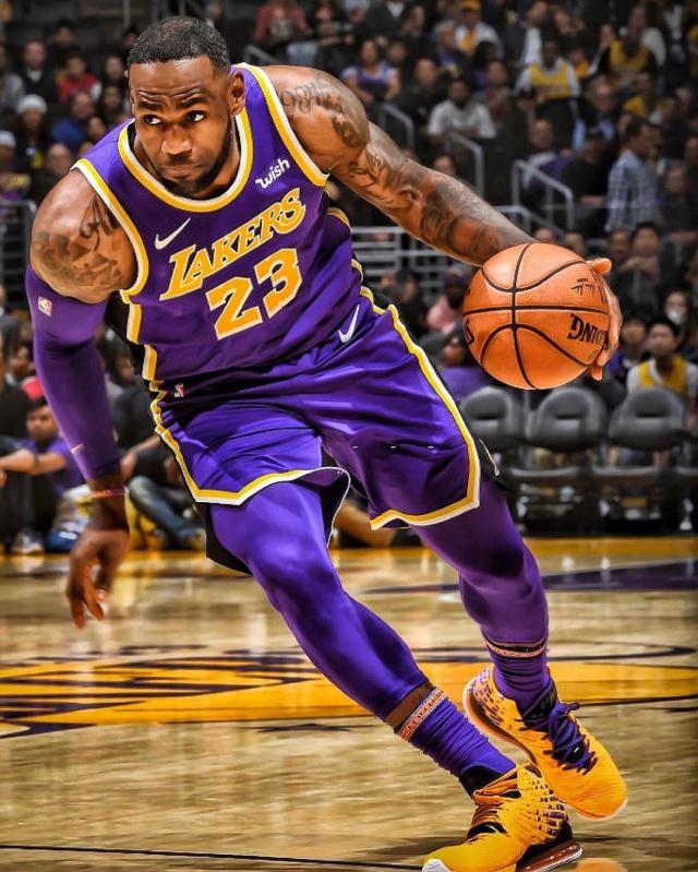 门将连续扑救零封对手（门将连连神扑力保球门不失）