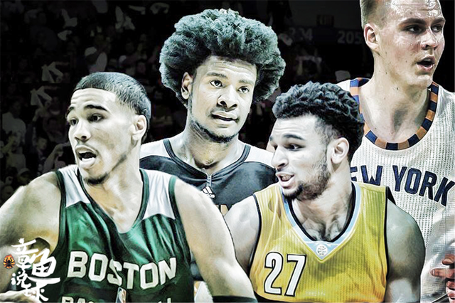 莱万过去15次首发出战法兰克福斩15球，曾两次上演帽子戏法（莱万近15次首发对阵法兰克福打入15球，两度完成帽子戏法）