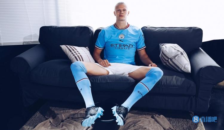 官方：内马尔关节镜手术成功，治疗半月板撕裂进程顺利（官方通报：内马尔关节镜手术顺利完成，半月板撕裂康复进展良好）