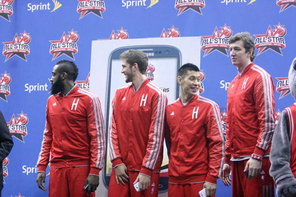 卫冕冠军重新起航，泰州官方发布2026“苏超”球员全国招募令（卫冕王者再启新程，泰州官宣2026年“苏超”球员全国招募）