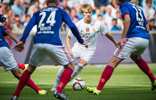 曼联后卫 曼联后卫